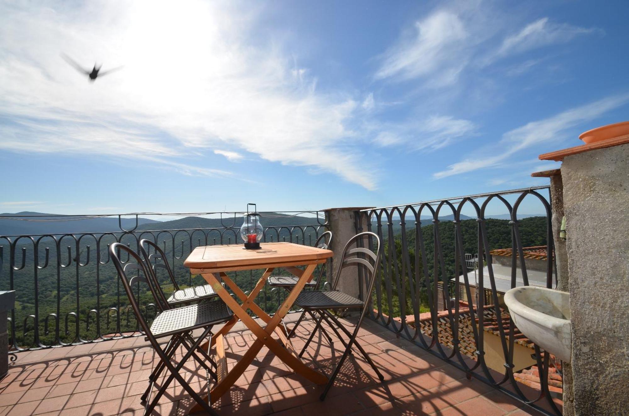 La Divina Dimora Il Castello Degli Spiriti Magni Apartment Montepescali Bilik gambar