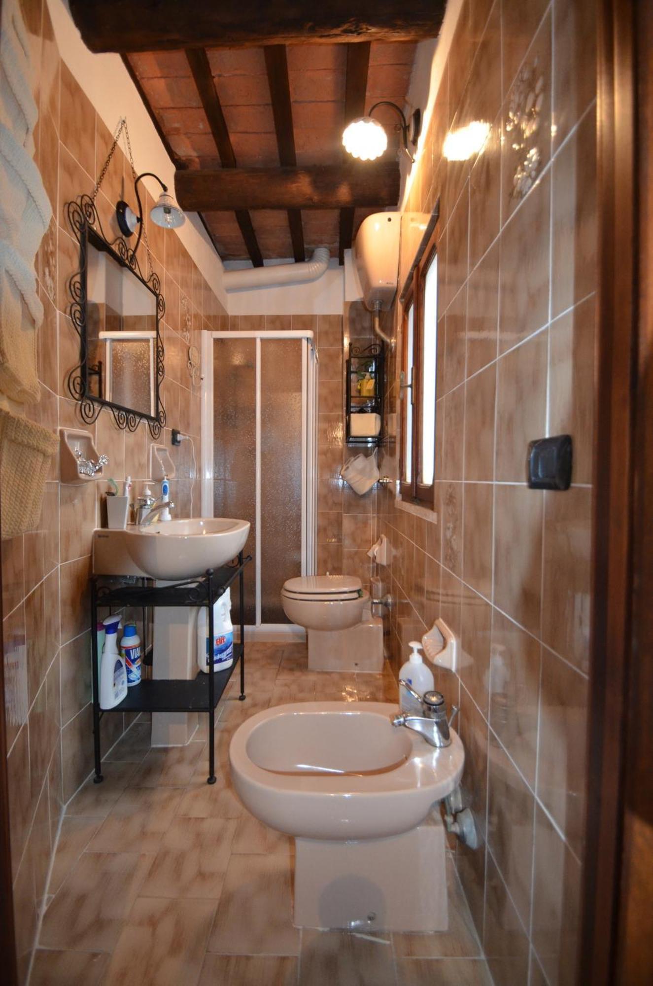 La Divina Dimora Il Castello Degli Spiriti Magni Apartment Montepescali Bilik gambar